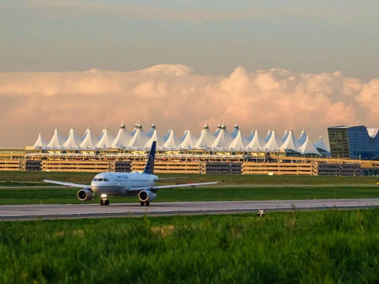 The Complete Guide to Denver International Airport (DEN)