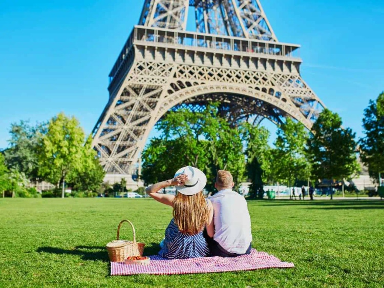 25 of the Best Apps for Traveling in Europe